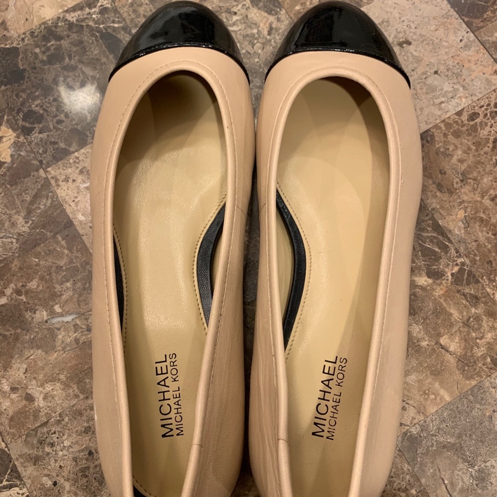 Michael Kors flats
